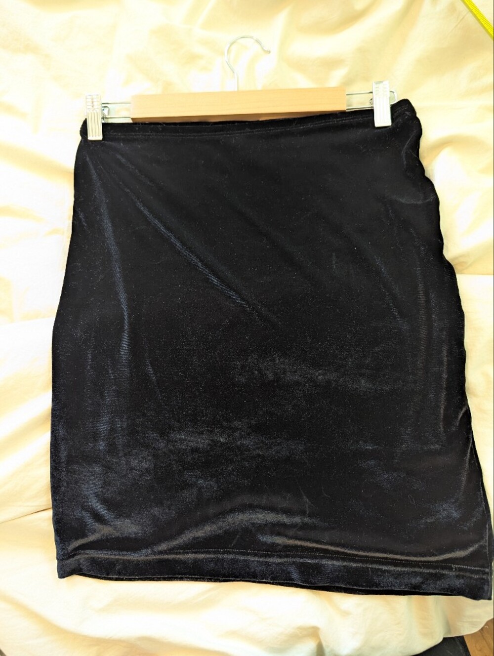 American Apparel Black Velvet Pencil Skirt